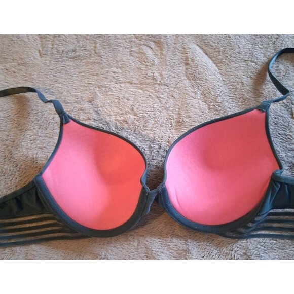 PINK Victorias Secret Blue 34C Wear Everywhere Push Up Bra VS striped in back - Picture 2 of 5